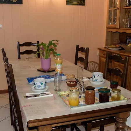 Le Pre De Luceau Bed & Breakfast Blet Exterior photo